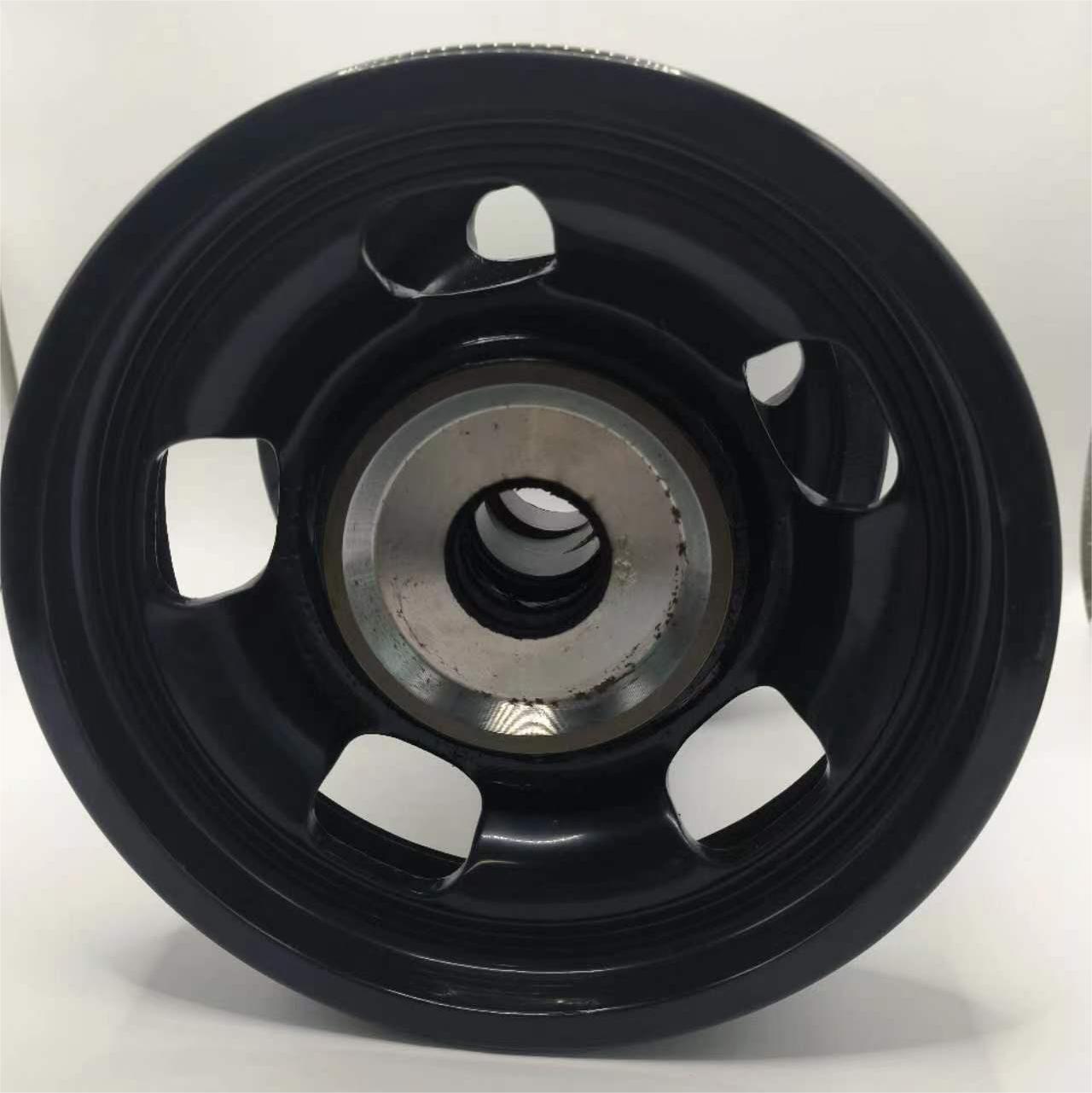 Wanfeng Hardware's Premium Thickened Roller Track Chassis Wheels - Direct from Factory